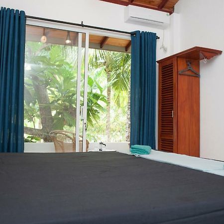 Alvas House Hotel Hikkaduwa Exterior photo